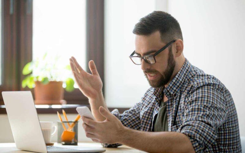 How to avoid the mobile spam texts issue in Florida